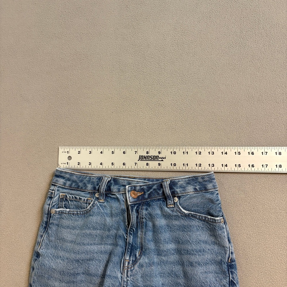 American Eagle Highest Rise Mom Shorts Womens 2 Blue Denim Cuffed Medium Wash - Picture 6 of 8